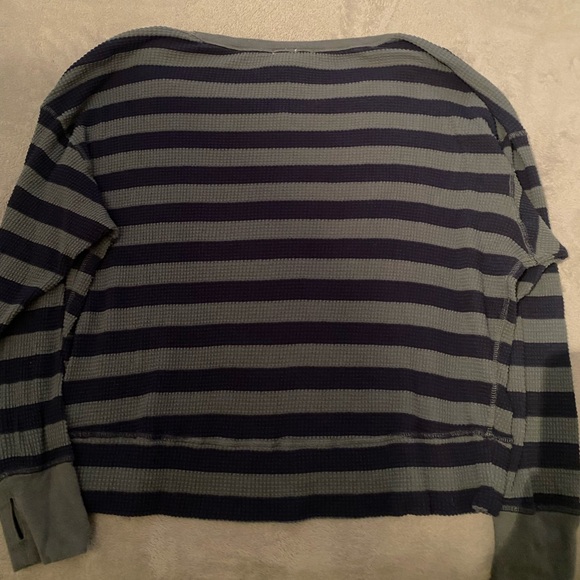 Offline by aerie stripped long sleeve sweater - Picture 3 of 4